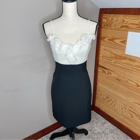 Aqua Black White Spaghetti Strap Ruffle Top Mini Dress Small NWT - Picture 1 of 10